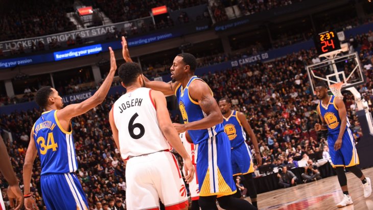 «Голден Стэйт» проиграл «Торонто» в предсезонном матче «Голден Стэйт» проиграл «Торонто» в предсезонном матче