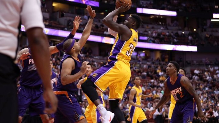 Калифорнийцы потерпели поражение в заключительном предсезонном матче