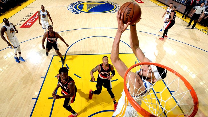 «Голден Стэйт» снова оказался сильнее «Портленда»