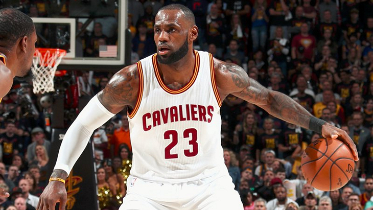 Леброн Джеймс