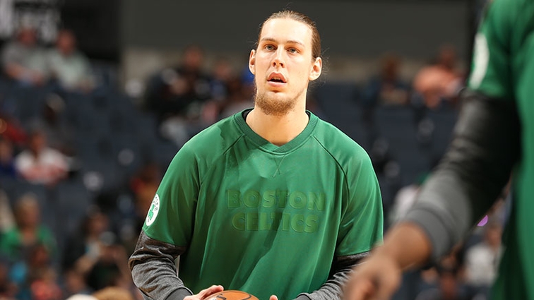 Келли Олиник