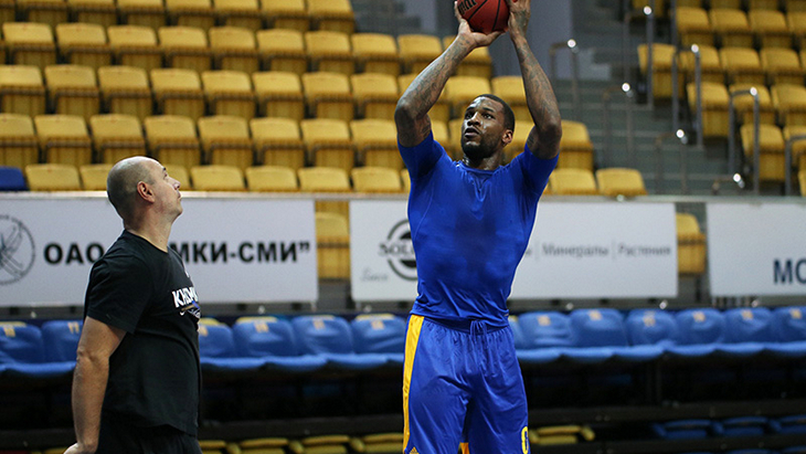 Томас Робинсон