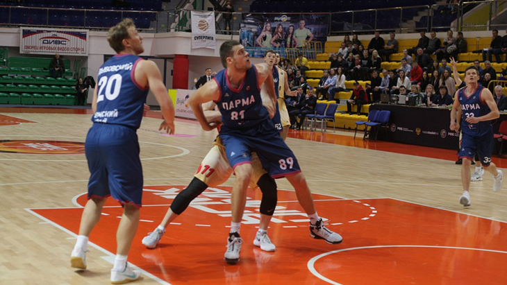 Баскетболисты «Пармы»