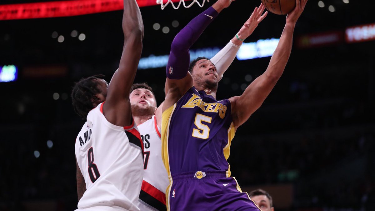 «Лейкерс» уступили «Портленду»