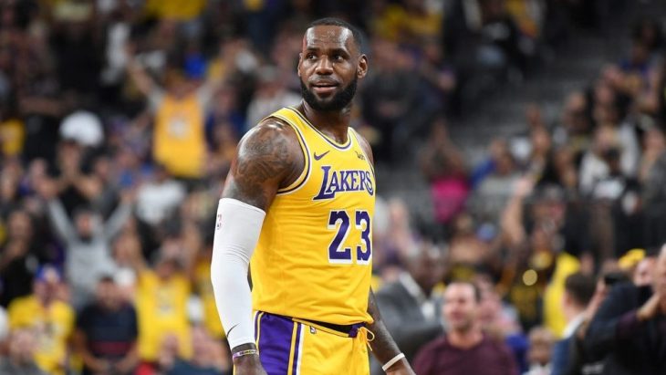 Леброн Джеймс