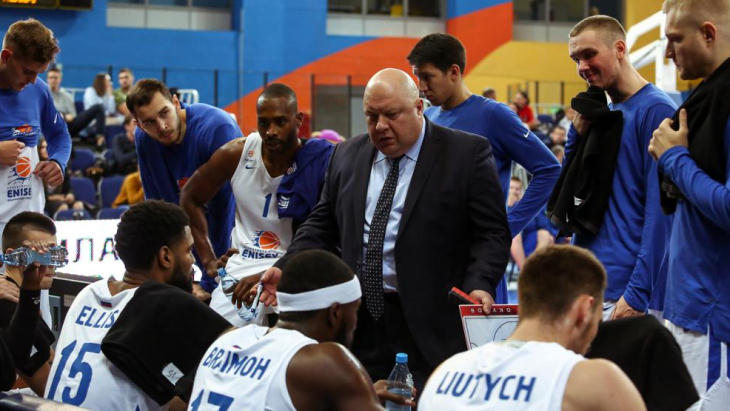 «Енисей» неудачно сыграл в Румынии