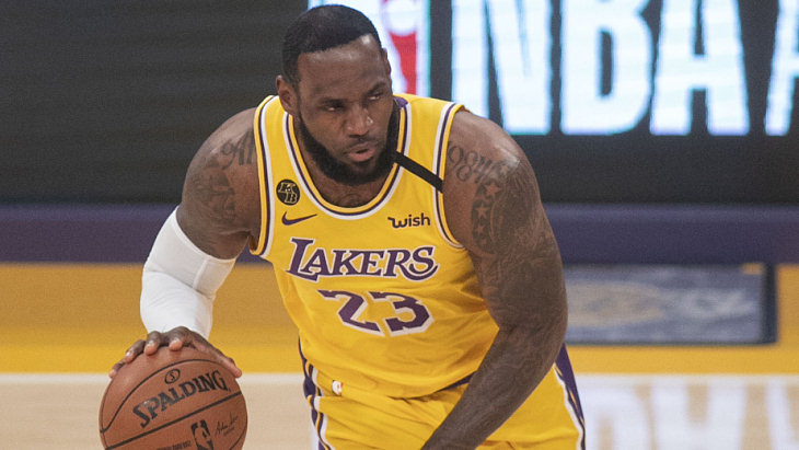 Леброн Джеймс