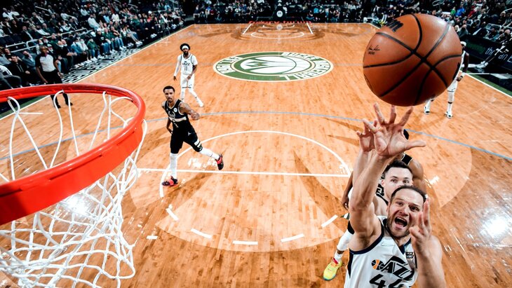 «Юта» выиграла пять из шести матчей на старте сезона