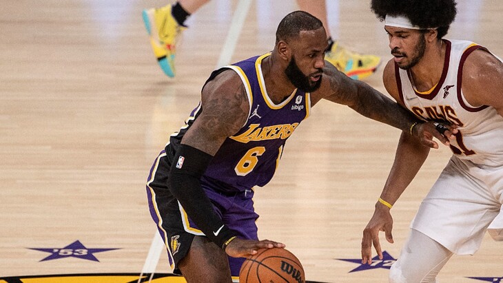 Леброн Джеймс