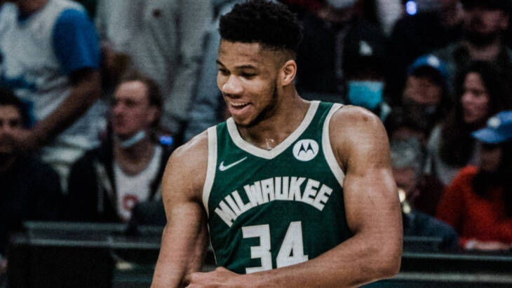 Яннис Адетокунбо