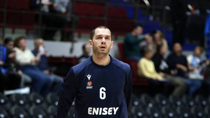 Александр Гудумак в прошлом сезоне выступал за «Енисей»