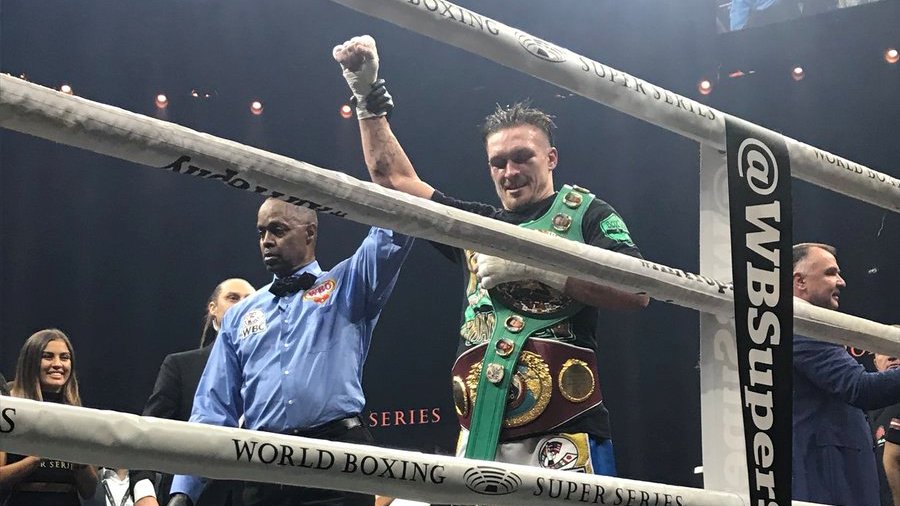 Александр Усик