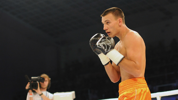 Максим Власов