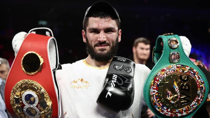 Артур Бетербиев