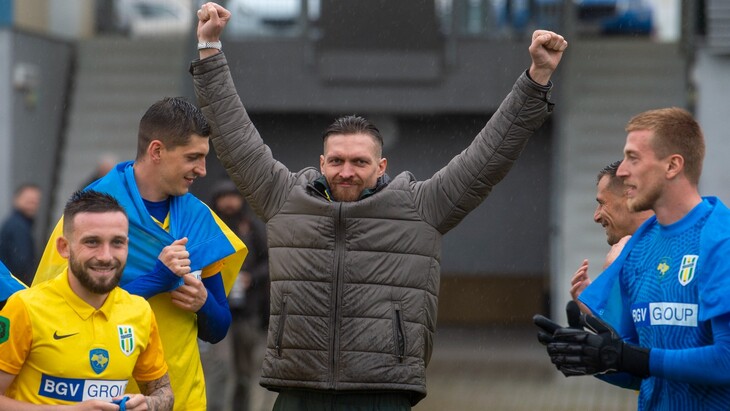 Александр Усик