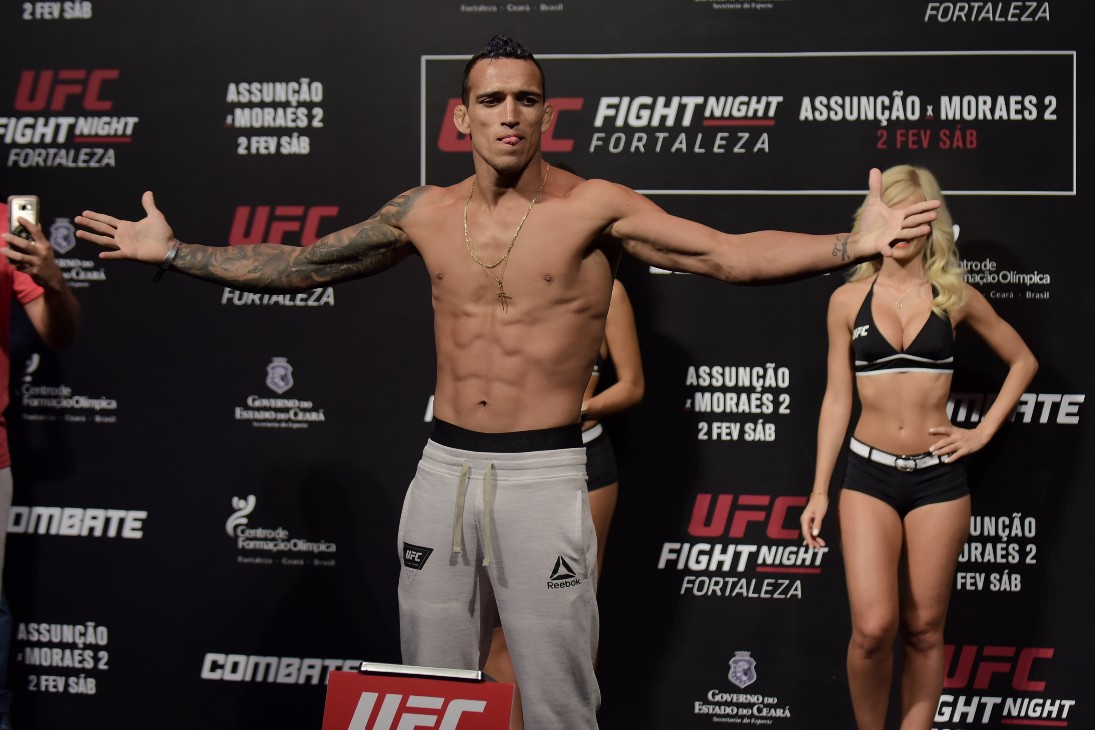 Чарльз Оливейра