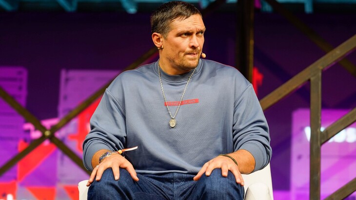 Александр Усик