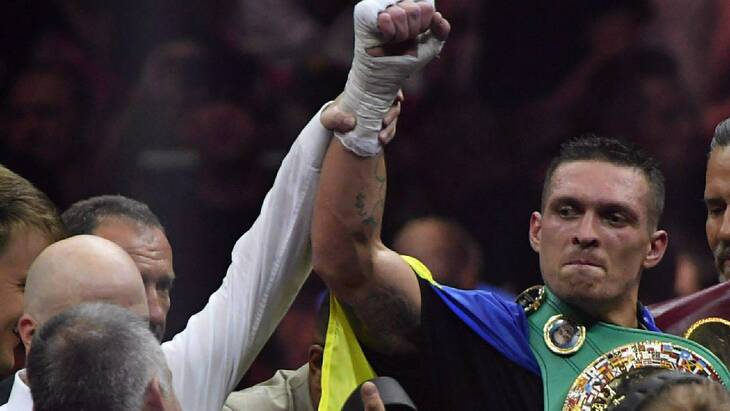 Александр Усик