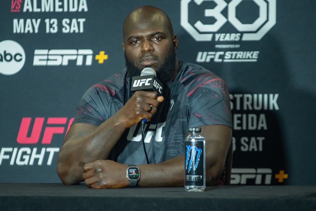 Жаирзиньо Розенстрайк