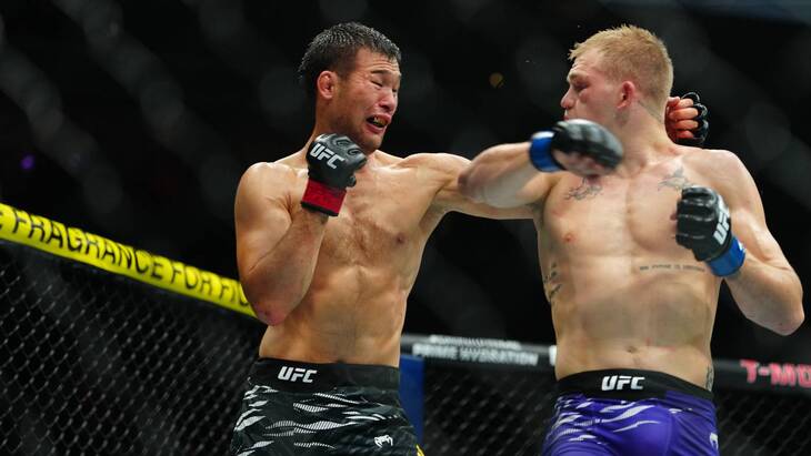 Иэн Гэрри (справа)