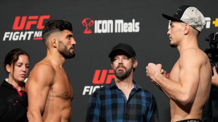 Арман Царукян (слева)