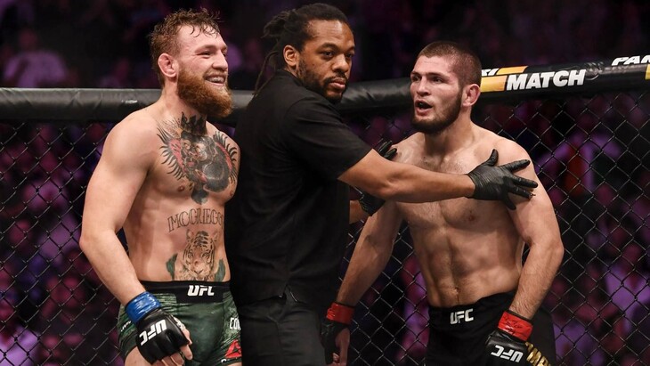 Хабиб Нурмагомедов (справа)