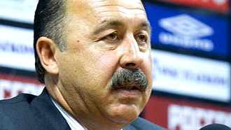 Валерий Газзаев