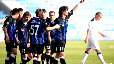 Футболисты «Шинника»