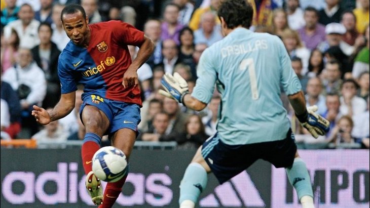 Анри огорчает Касильяса (2009 год) Анри огорчает Касильяса (2009 год)