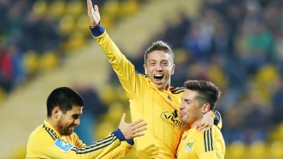 Гомес (в центре) в компании Сосы и Вильягры