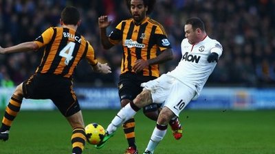 Руни сравнивает счет