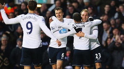 Кристиан Эриксен принимает поздравления