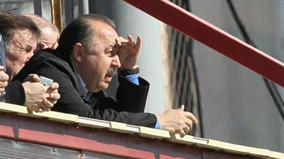 Валерий Газзаев