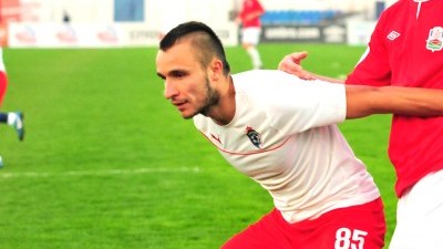 Михаил Попов