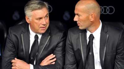 Летом Зидан покинет компанию Карло Анчелотти