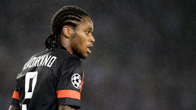 Луис Адриано Луис Адриано