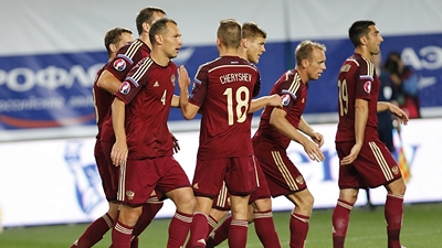 Футболисты сборной России