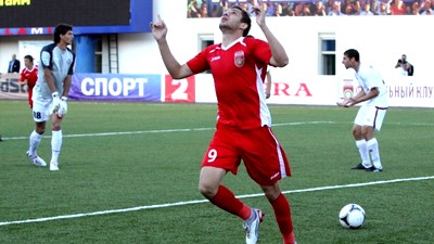 Александр Васильев