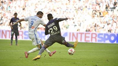 Жиньяк забил десятый гол в сезоне