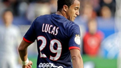 Лукас Моура