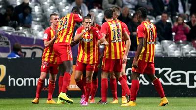 Футболисты «Ланса»