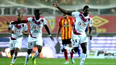 «Бордо» вплотную подобрался к «Марселю» и «ПСЖ»