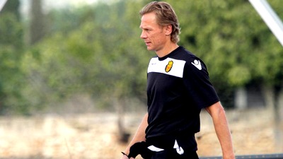 Валерий Карпин