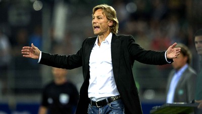 Валерий Карпин