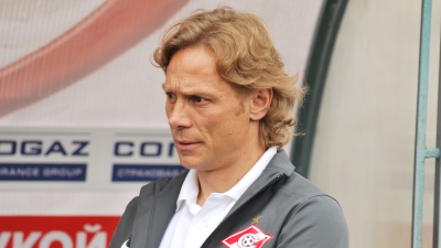 Валерий Карпин