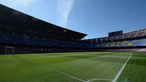 Пустой «Камп Ноу»