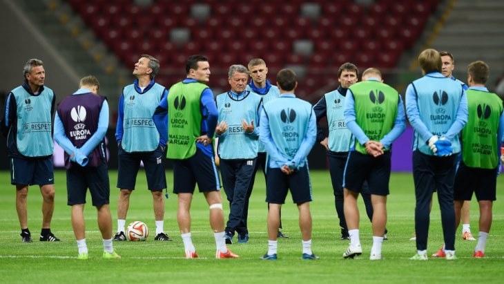 Футболисты «Днепра» готовы завоевать первый евротрофей в истории Футболисты «Днепра» готовы завоевать первый евротрофей в истории