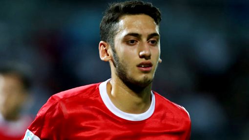 Хакан Чалханоглу