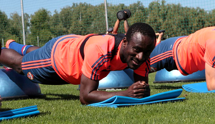 Сейду Думбия на первой тренировке после возвращения в ЦСКА