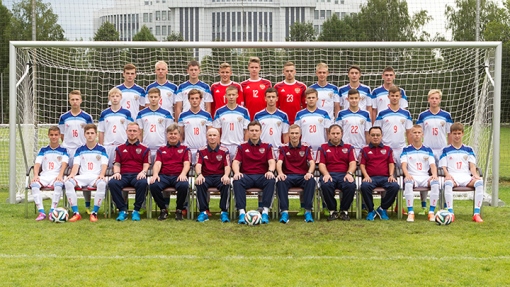 Футболисты юношеской сборной России